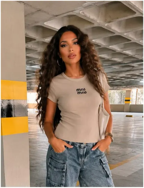 Blusa canelada manguinha